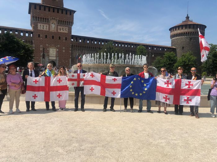 ემიგრანტები მილანში