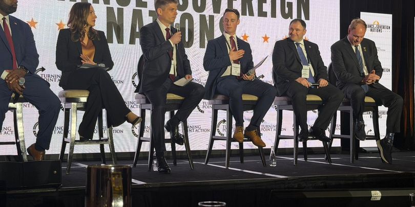 ნიკოლოზ სამხარაძე